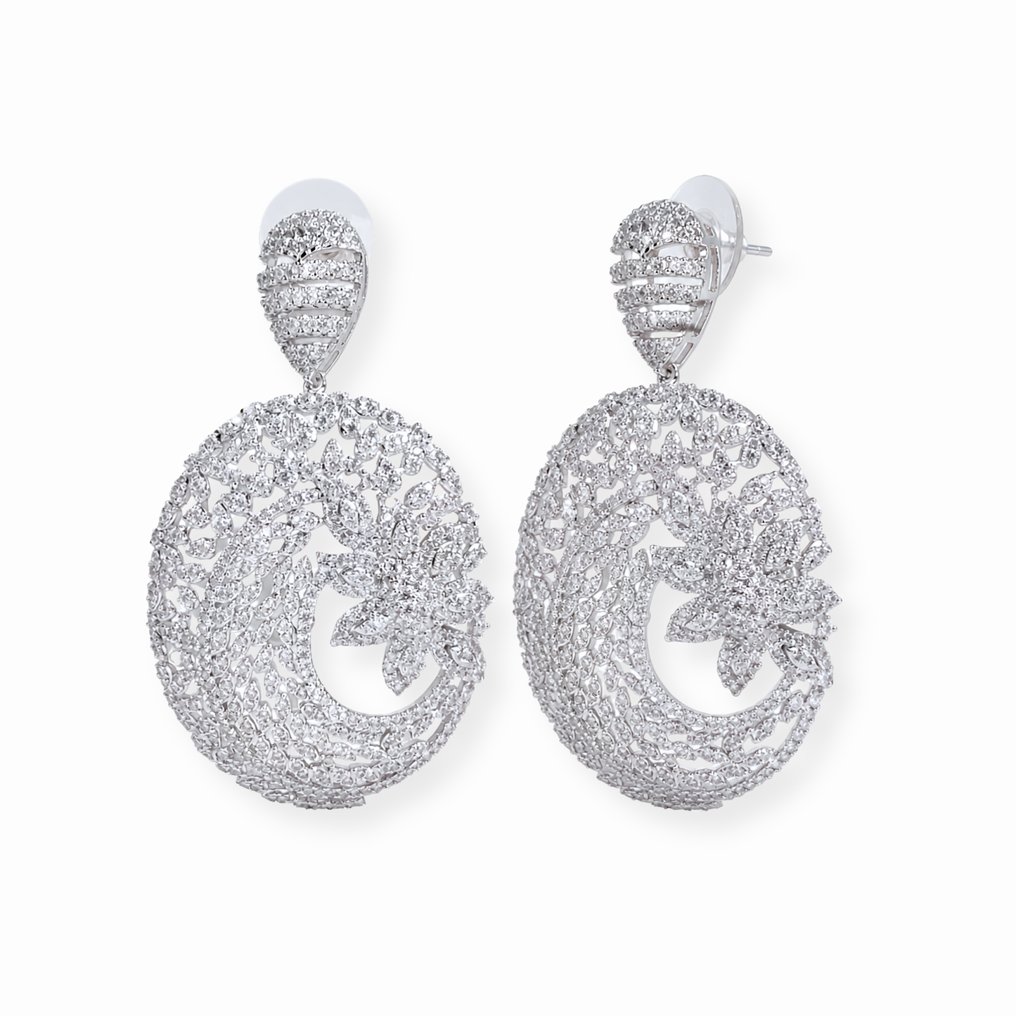 Aretes Laminados en Oro de 18KL con Swarovski y Rodium