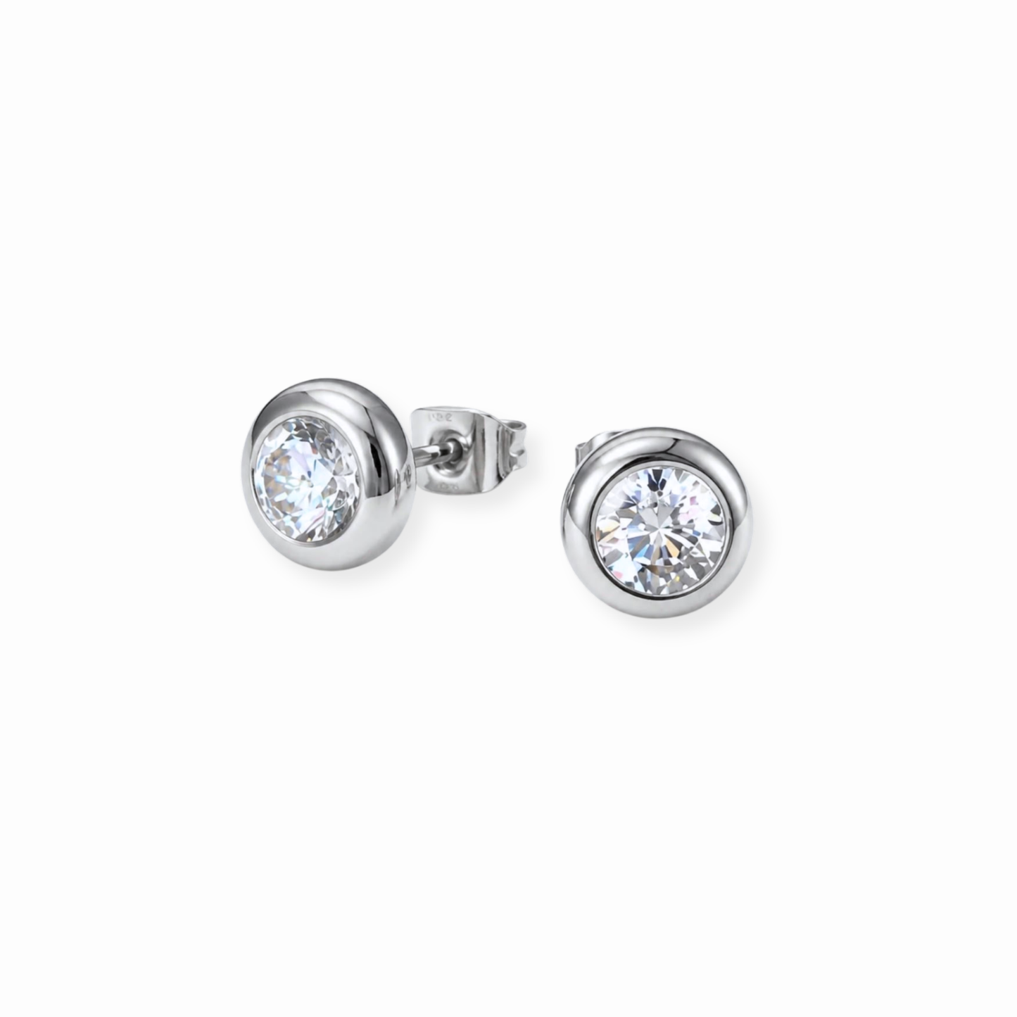 Aretes Pequeños Laminados en Oro de 18KL con Swarovski de 1KL Cada Uno