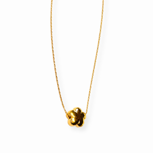 Collar Laminado en Oro de 18KL con Dije de Flor