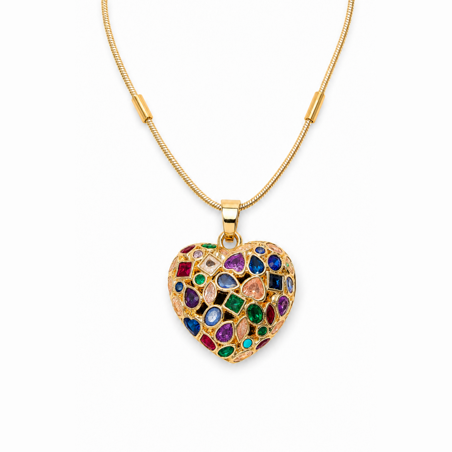 Collar en oro 18KL con dije de corazón con cristales