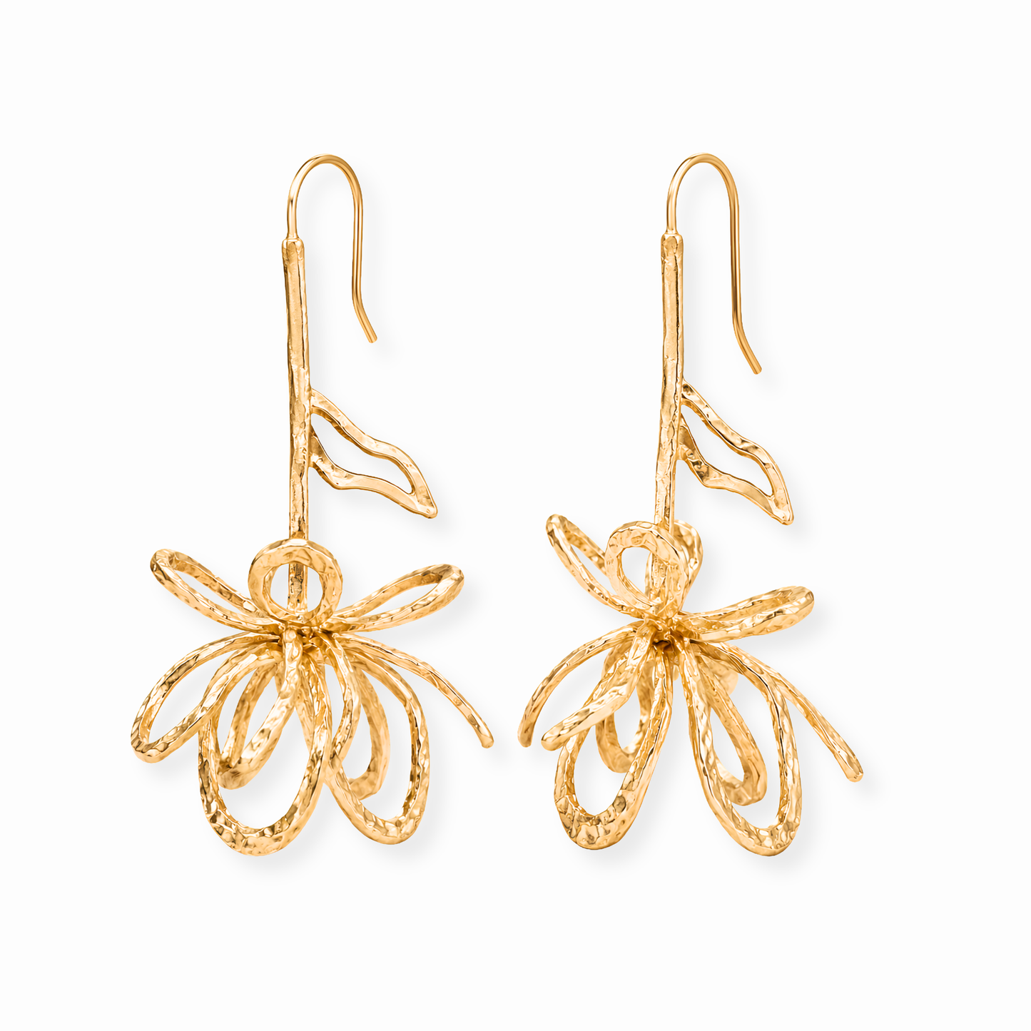 Aretes de Flor Laminados en Oro de 18KL
