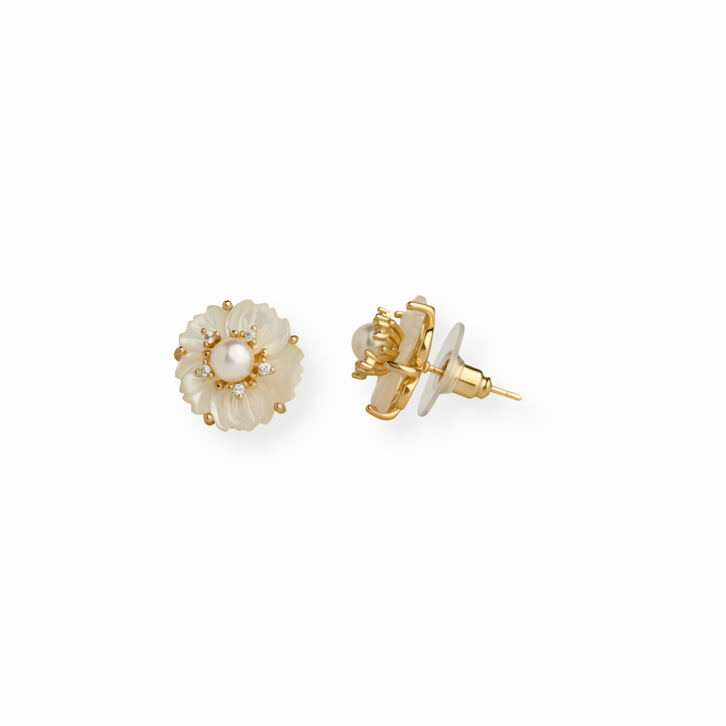 Aretes Laminados en Oro de 18KL con Madre Perla y Chispas de Swarovski