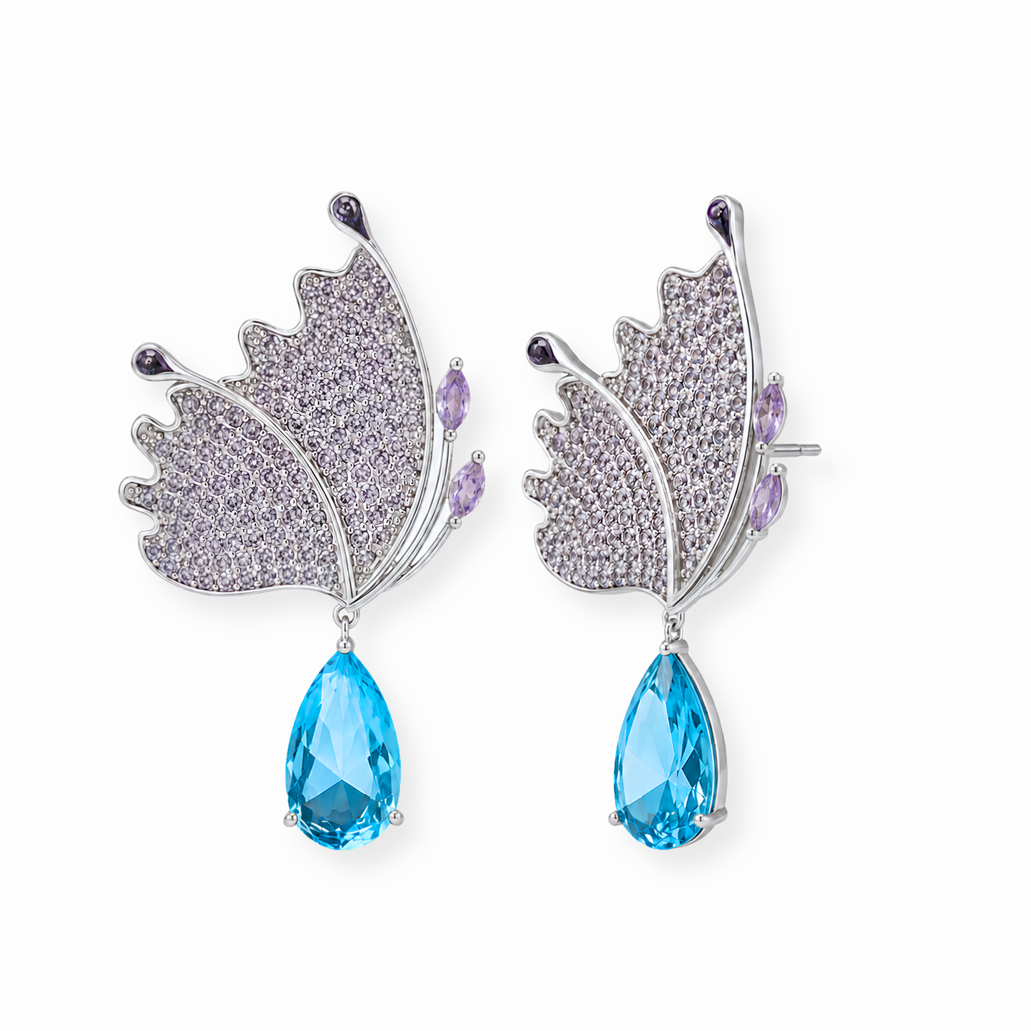 Aretes Laminados en Oro de 18KL con Cristales y Rodium