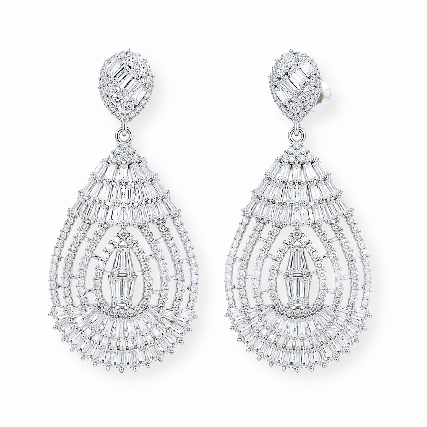 Aretes Laminados en Oro de 18KL con Swarovski y Rodium