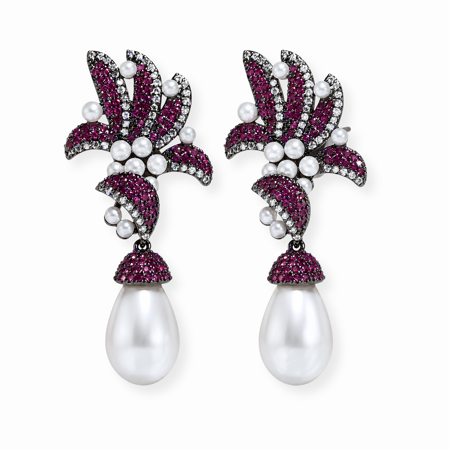 Aretes Laminados en Oro de 18KL con Swarovski y Rodium con Perlas Recubiertas en Nácar