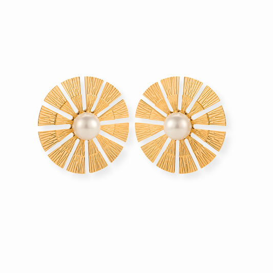 Aretes Laminados en Oro de 18KL con Baby Perlas