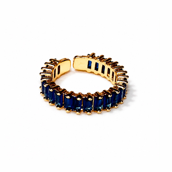 Anillo Unitalla Laminado en Oro de 18KL y Cristales Austriacos en Baguets