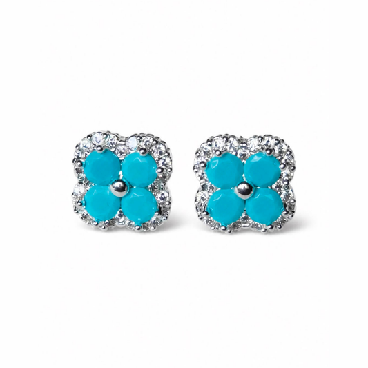 Aretes Laminados en Plata con Turquesas de Laboratorio y Cristales con Rodium