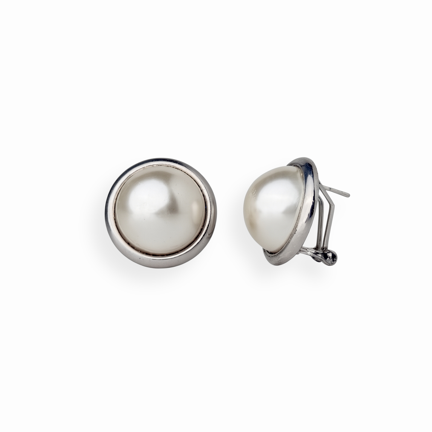 Aretes Laminados en Oro de 18KL con Perlas Españolas Cultivadas 18mm