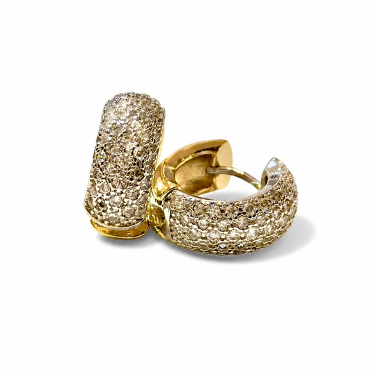 Huggies Laminados en Dos Oros de 18KL con Swarovski y Rodium